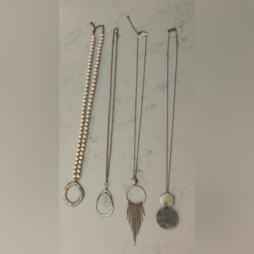 Modern Boho Necklace Set – Mixed Metals & Natural Textures (4 Pieces)